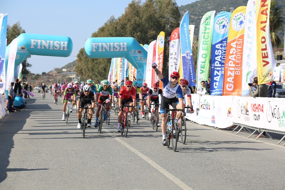 Grand Prix Yol Bisikleti Yarışları’nın Gazipaşa etabı tamamlandı