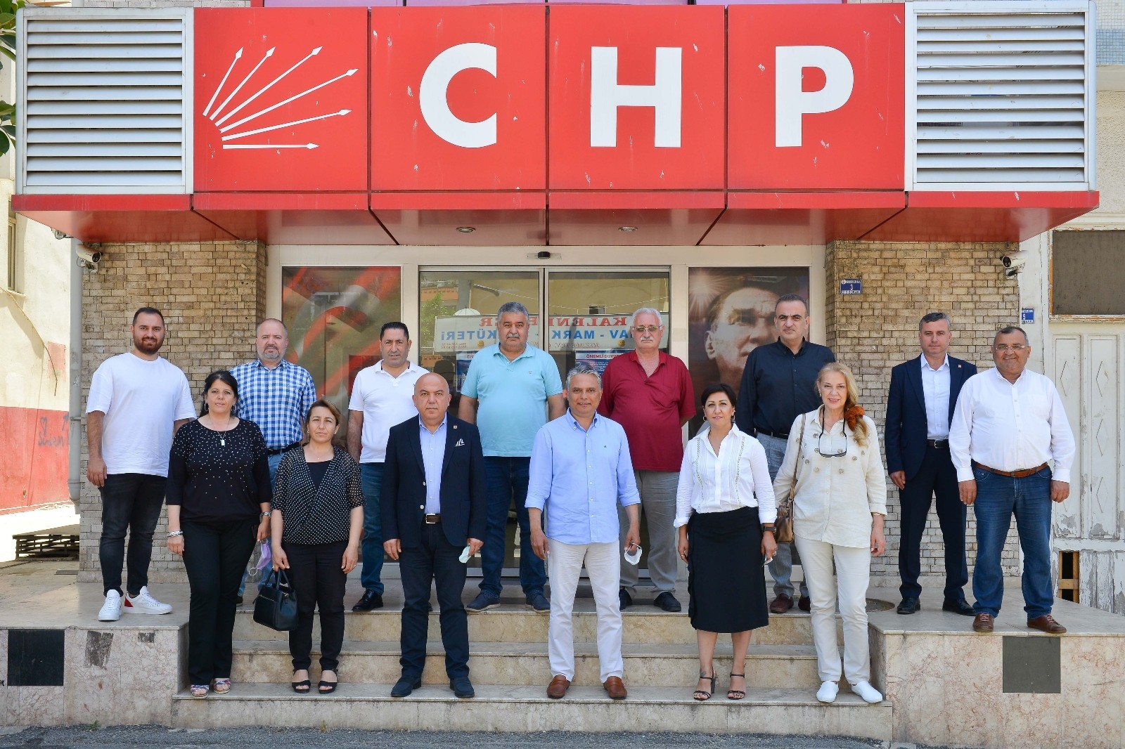 Başkan Uysal CHP yönetimi ile bir araya geldi