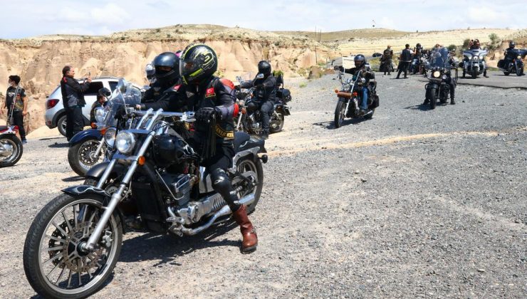 Motosiklet tutkunları Kapadokya’da buluştu