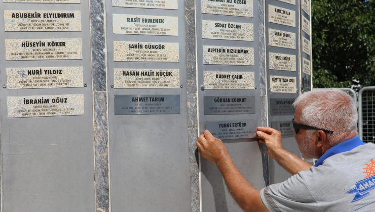 Şehitler Anıtı’nda eksik olan 30 Şehidin isim levhası eklendi