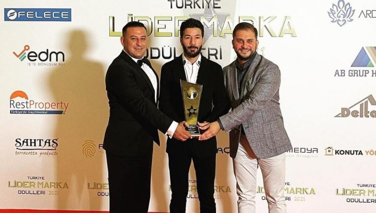Alanya markası Restproperty’ye ‘Türkiye Lider Marka’ ödülü