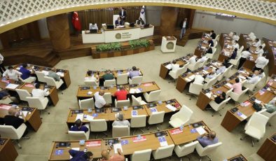 Antalya Büyükşehir Meclisi olağanüstü toplanıyor