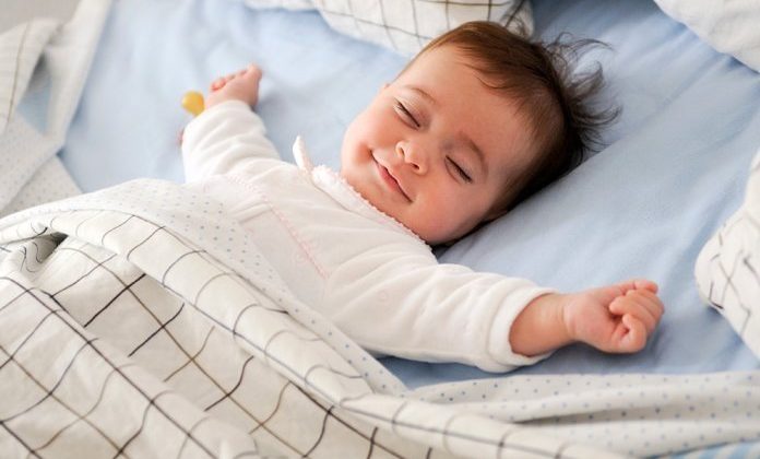 Bebekler Neden Kesintisiz Uyumaz!
