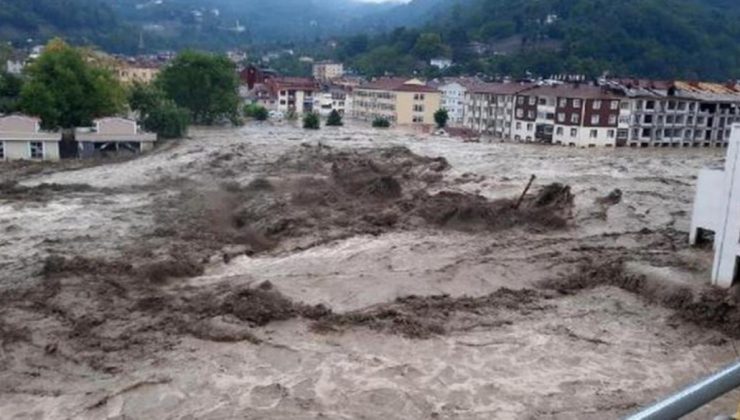 Sel felaketinin yaşandığı Kastamonu, Sinop ve Bartın’da 1 yıllık yağış neredeyse 48 saatte düştü