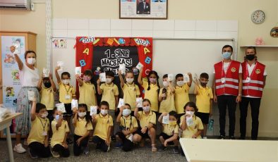 Alanya Belediyesi 12 bin dezenfeksiyon kitini okullara ulaştırıyor