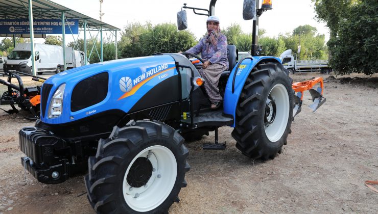 Antalya BŞB’den çiftçilere ‘Güvenli Traktör Sürüş Eğitimi’