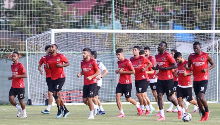 Alanyaspor, Konyaspor maçı hazırlıklarına başladı
