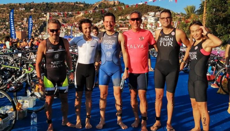 Antalya’dan Alanya Triatlonu’na 8 sporcu katıldı