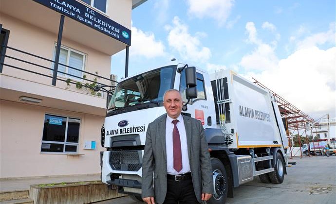 Alanya Belediyesi araç filosunu geliştirmeye devam ediyor