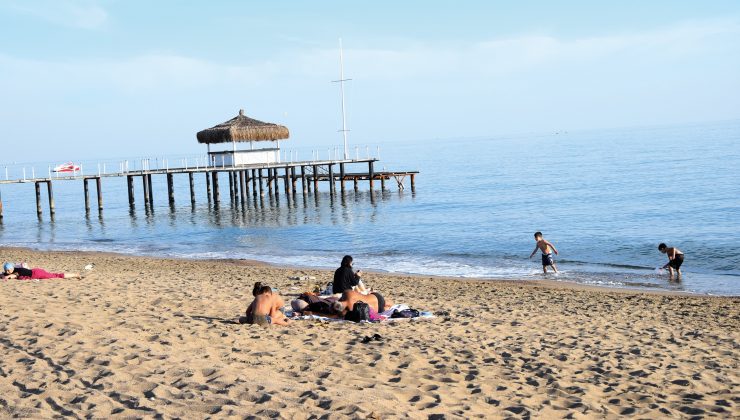 Turizm sezonu bitti sahiller az sayıda turiste kaldı