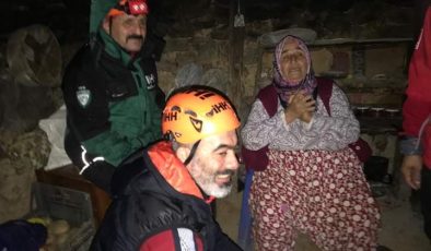 Gazipaşa’da kaybolan yaşlı kadını AKUT buldu