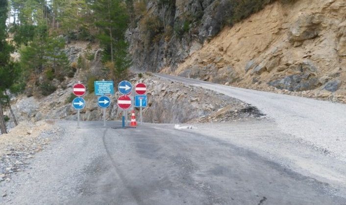 Alanya’da o yol trafiğe kapatıldı