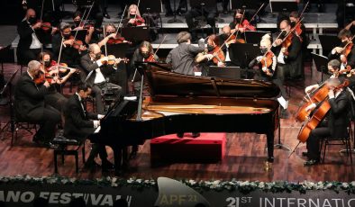 Uluslararası Antalya Piyano Festivali’nde senfonik gece