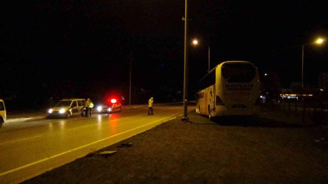Alanya, Bursa seferini yapan otobüs kaza yaptı