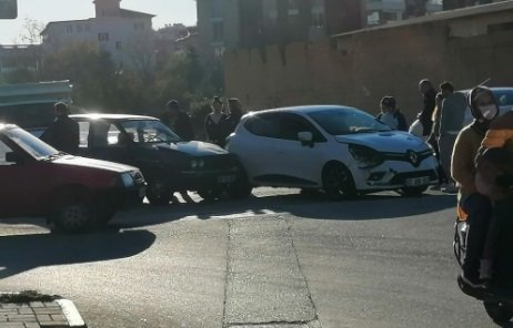 Alanya’nın Oba Mahallesi’nde vatandaşın kaza isyanı!