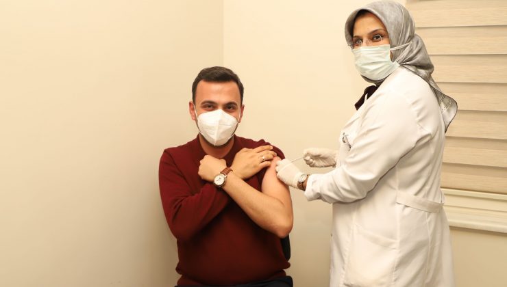 AK Parti Alanya’dan aşı daveti