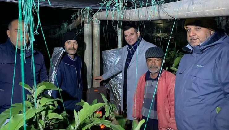 Türkdoğan’dan nöbet tutan çiftçiye destek