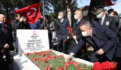 Çanakkale Zaferi’nin 107’nci yılı Antalya’da da törenlerle kutlandı