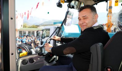 Alanya Belediyesi araç filosunu genişletmeye devam ediyor