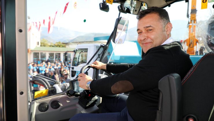 Alanya Belediyesi araç filosunu genişletmeye devam ediyor
