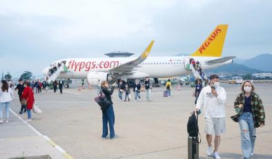 Gazipaşa- Alanya Havalimanı’nda uçak trafiğindeki artış dikkat çekti!