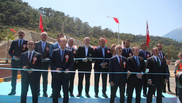 Bakan Çavuşoğlu’nun da katıldığı tünelin açılışı gerçekleştirildi