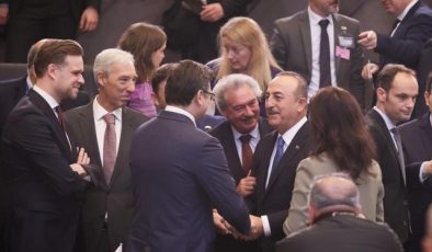 NATO’da Bakan Çavuşoğlu’na abluka!