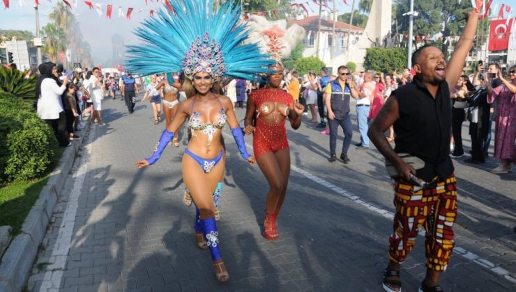 Alanya’da imitasyon Rio Karnavalı’na vatandaştan tepki!