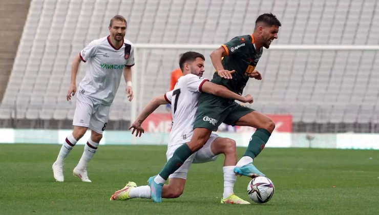 Alanyaspor Süper Lig’in son maçını 3 puanla bitirdi