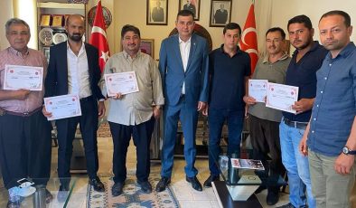 MHP Alanya’da yeni mahalle başkanları atandı