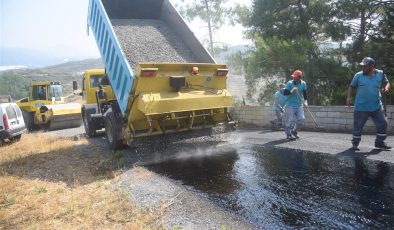 Alanya’nın doğu mahallelerinde asfalt çalışması devam ediyor