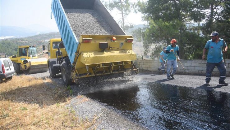 Alanya’nın doğu mahallelerinde asfalt çalışması devam ediyor