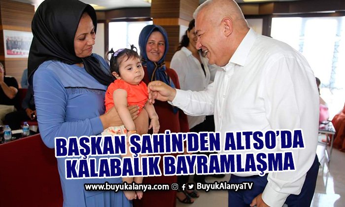 Başkan Şahin Ela bebek ile yakından ilgilendi I FOTO GALERİ