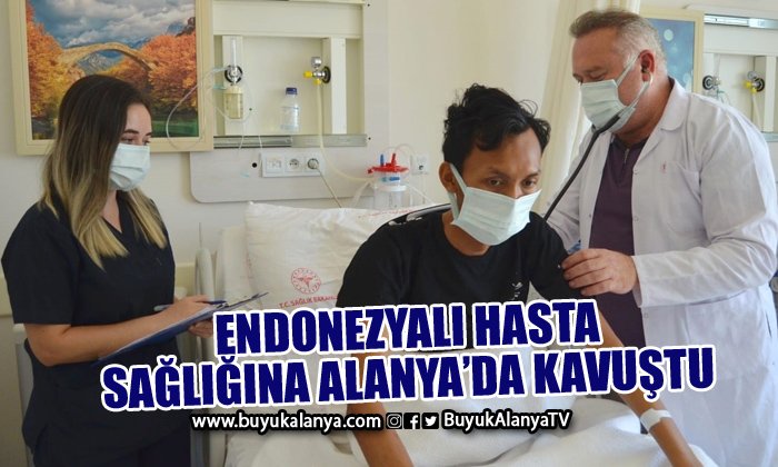 Endonezyalı hastadan Türk hekimlerine teşekkür