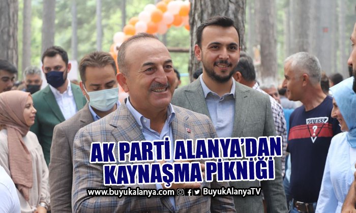AK Parti Alanya’dan kaynaşma pikniği