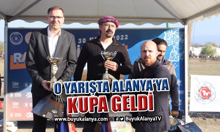 Bursa’daki yarışta Alanya’nın atı şampiyon oldu