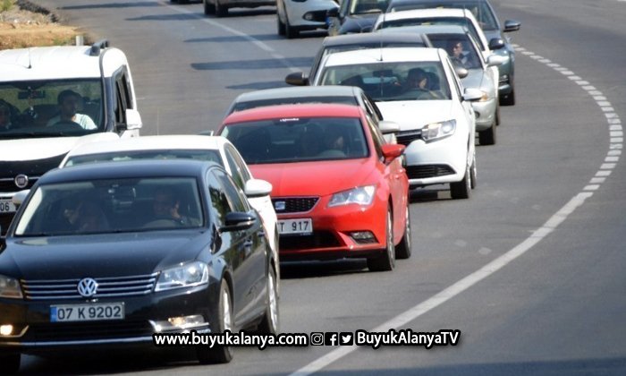 Antalya’da motorlu taşıt sayısında zirve