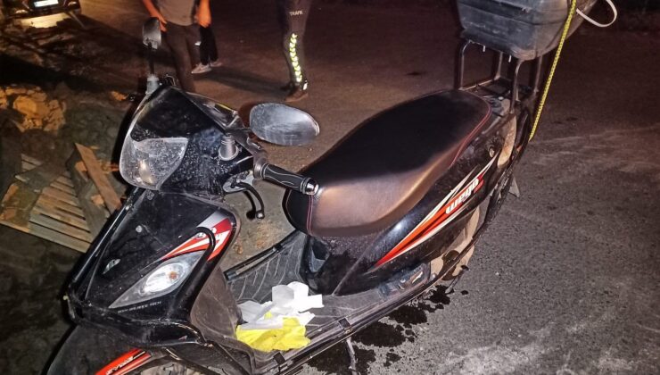 Gazipaşa’da feci kazada motosikletli yaralandı