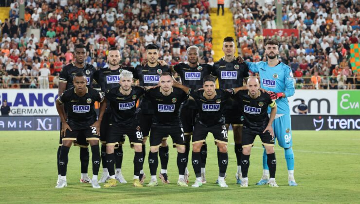 Alanyaspor kendi evinde Fenerbahçe’ye yenildi: 0-1
