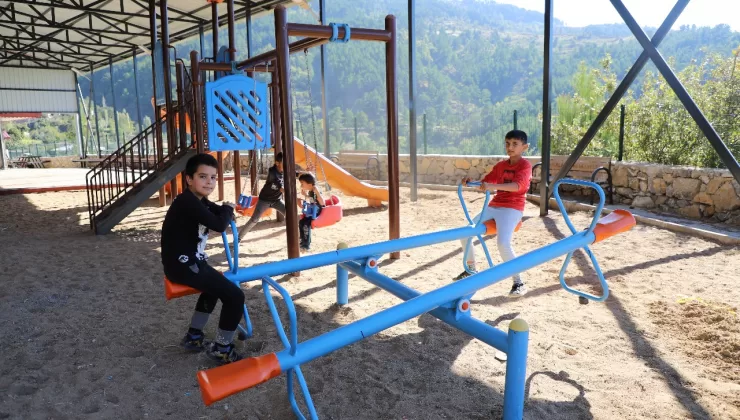 Alanya kırsalına yeni çocuk parkı