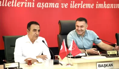Mustafa Sünbül: “Alanya’da CHP enkaz edebiyatına sığınıyor”