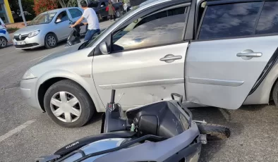 Gazipaşa’da motosiklet ile otomobil çarpıştı: 1 YARALI