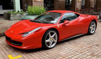 Alanya’da ünlü müteahhidin Ferrari’si icradan satışa ÇIKTI