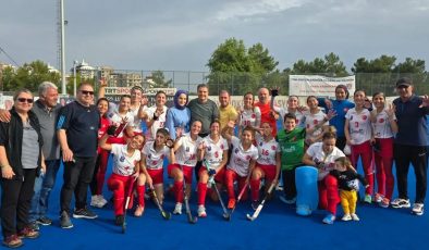 Hokey Avrupa Kulüpler Şampiyonası Alanya’da BAŞLADI